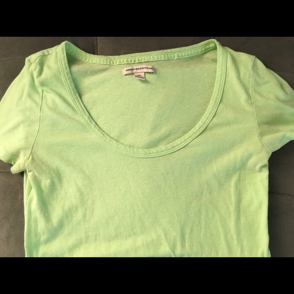 American Eagle tee